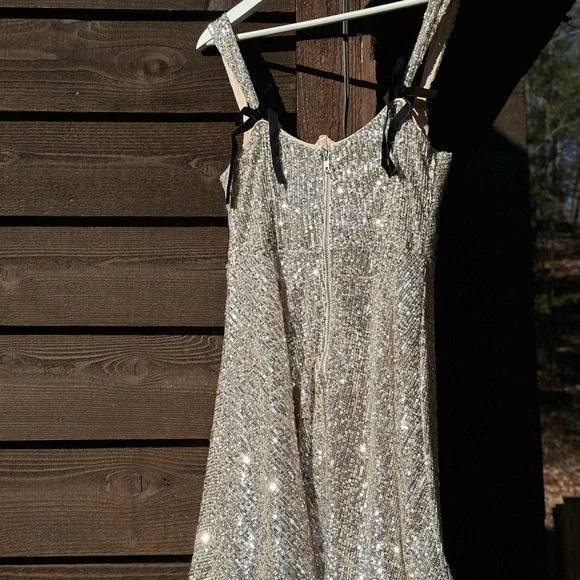 Brand new For love and lemons Candice dress sparkly sequin party NYE black bow - Picture 5 of 5